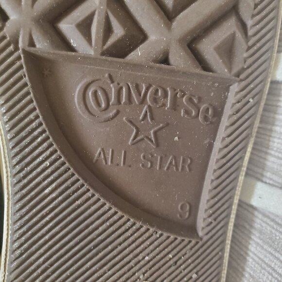 Converse metallic striped high top sneakers size 9 - Picture 7 of 11